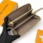 LV zippy wallet - Image 5