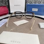 Gucci Eyewear square tinted sunglasses - Image 8