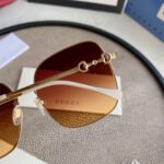 SQUARE-FRAME SUNGLASSES - Image 4