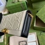 Gucci Leather clutch - Image 5
