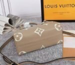 Louis Vuitton Bicolor Monogram Empreinte Leather Onthego PM Bag In Tourterelle Gray And Cream - Image 4