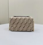 Fendi Chain Shoulder Bag - Image 9