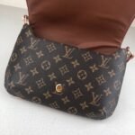 LOUIS VUITTON Musette Tango Short Shoulder Bag - Image 6