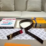 LV INITIALES - Image 6