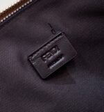 Fendi clutch - Image 7