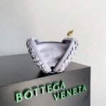 Replica Bottega Veneta Knot Minaudiere Clutch Oyster Sequins - Image 9