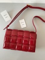 Top Quality Knockoff Bottega Veneta Padded Cassette Bag In Red - Image 2