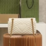 GG Marmont small matelasse shoulder bag - Image 3