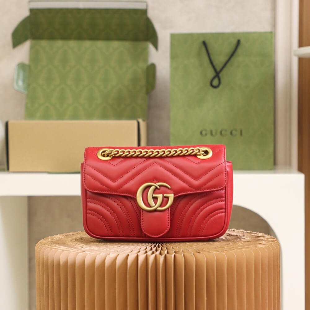 E6A865BB-64C5-5B02-0EA6-2B34CED52652.jpg GG MARMONT MINI SHOULDER BAG - Image 1
