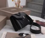 Replica Bvlgari Serpenti Forever Small Crossbody Bag with Chain Noir - Image 4