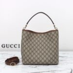 GG Emblem small shoulder bag - Image 3