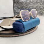 RECTANGULAR FRAME SUNGLASSES - Image 2