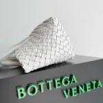 Top Quality Replica Bottega Veneta Cabat Mini Bag In White Intrecciato Lambskin - Image 8