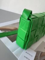 Top Quality Fake Bottega Veneta Cassette Bag In Parakeet - Image 3