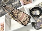 Dior Lady D-Lite Medium Bag Fake in Multicolor Tie Embroidery - Image 3