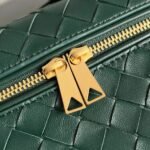 Fake Bottega Veneta Bang Bang Vanity Case Green - Image 7