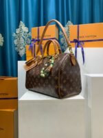 Louis Vuitton Speedy Soft 30 Boho - Image 2