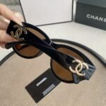 Vintage Sunglasses - Image 6