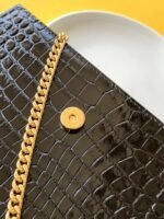 KATE CHAIN WALLET WITH TASSEL IN GRAIN DE POUDRE EMBOSSED LEATHER - Image 6