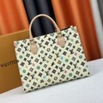 Louis Vuitton Monogram Craggy Onthego MM Tote In Vanilla