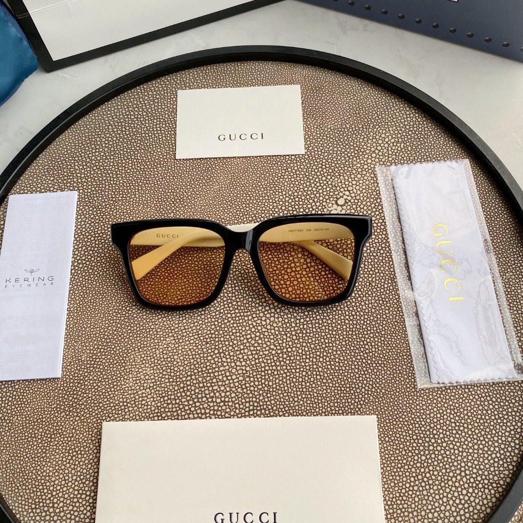 EC20E60B-9690-540F-8EEB-DB66FF1C4D24.jpg Gucci acetate sunglasses with logo - Image 1