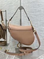 Dior Saddle Bag with Strap Knockoff in Blush Grained Calfskin - Image 5