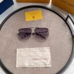 LV GOLD AVIATOR SUNGLASSES