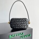 Replica Bottega Veneta Knot Minaudiere On Strap Black Foulard Intreccio Leather - Image 9