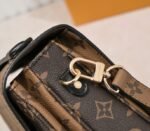 LV Monogram Reverse Canvas Metis M44876 - Image 7