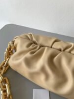 Knockoff Bottega Veneta The Chain Pouch Bag Porridge - Image 4