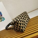 Prada Supernova Small Shoulder Bag Imitation in Black/Beige - Image 5