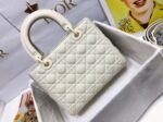 Dior Lady Dior Medium Bag Knockoff in White - Image 9