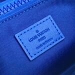 S LOCK SLING BAG - Image 6