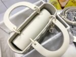 Dior Lady Dior Medium Bag Knockoff in White - Image 5