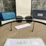 GUCCI GG0724S 001 WITH DETACHABLE JEWELLERY CHARMS - Image 8