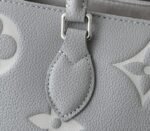 Monogram Empreinte OnTheGo MM Tote In Gray And White Quartz - Image 7