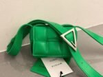 Top Quality Knockoff Bottega Veneta Candy Padded Cassette Bag In Parakeet - Image 2