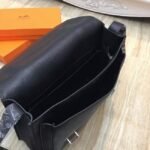 Black Fake Designer Hermes Steve Messenger Bag - Image 9