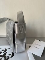 Top Quality Knockoff Bottega Veneta Cassette Bag In Silver - Image 5
