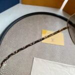 MATTHEW WILLIAMSON MAGNOLIA SUNGLASSES IN YELLOW GOLD - Image 3