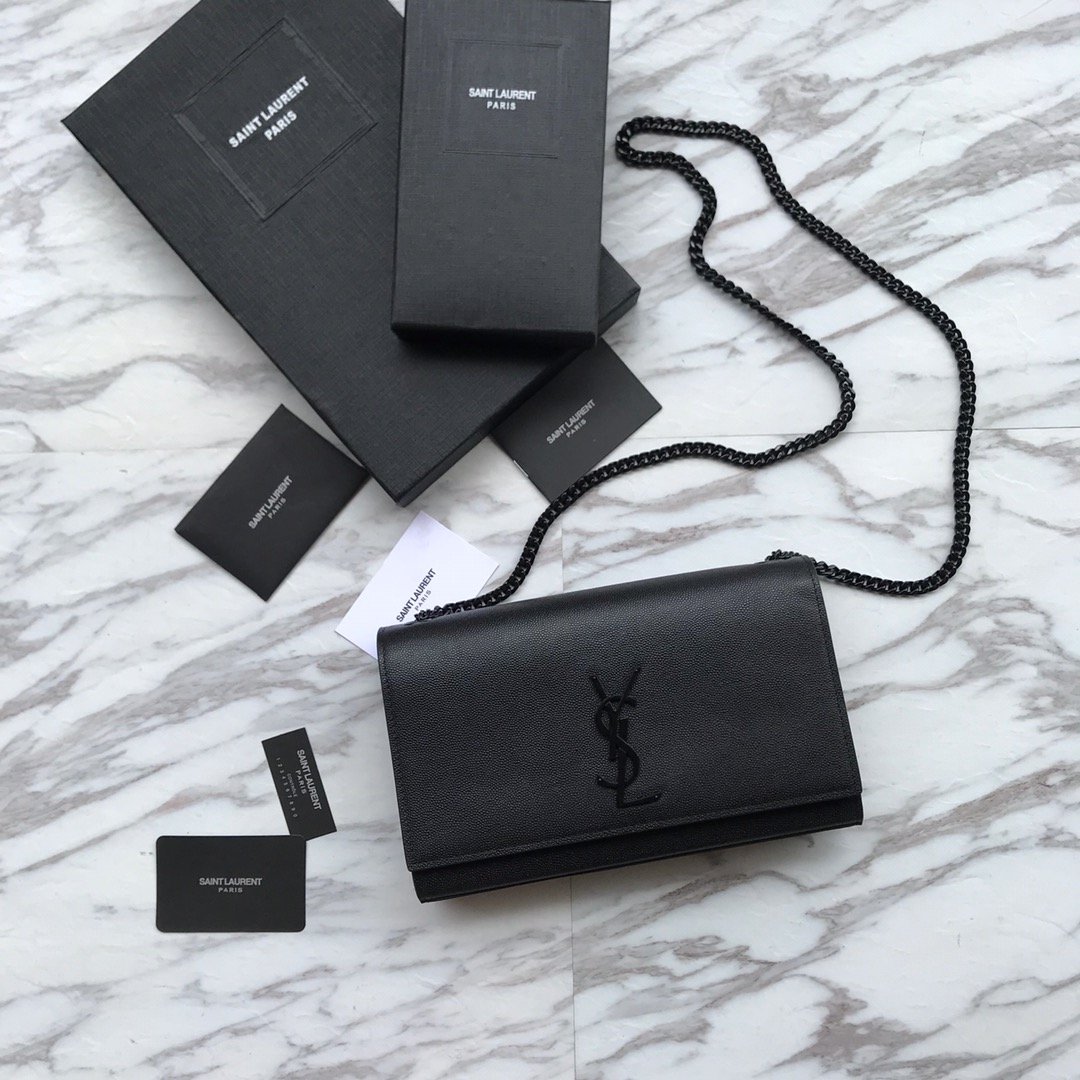 FD6009ED-A058-BE75-EC2A-6EA3DCBE3A79.jpg KATE MEDIUM IN GRAIN DE POUDRE EMBOSSED LEATHER - Image 1