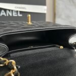 CHANEL MINI FLAP BAG - Image 2