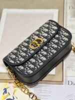 Dior 30 Montaigne Avenue Bag Fake in Blue Dior Oblique Jacquard - Image 10