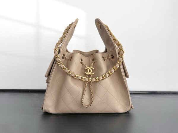 CHANEL 25 MEDIUM HANDBAG